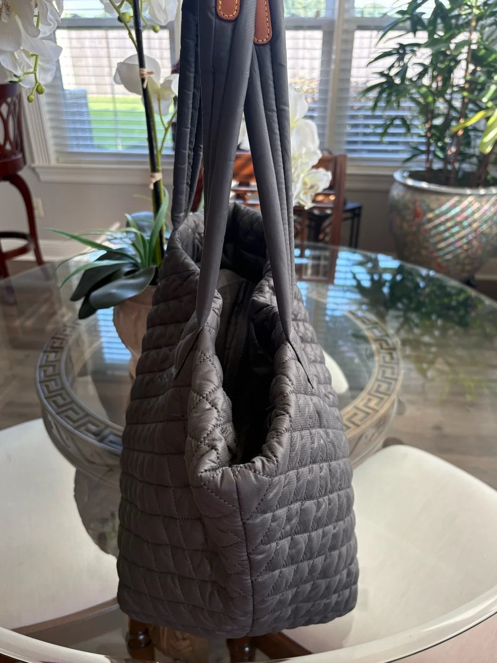 🩶🩶MZ WALLACE METRO QUILTED CHARCOAL GREY NYLON TOTE!🩶🩶